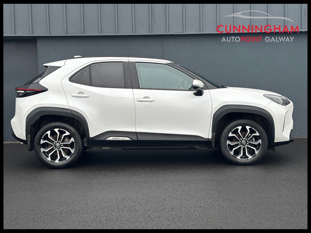 2025 Toyota Yaris Cross