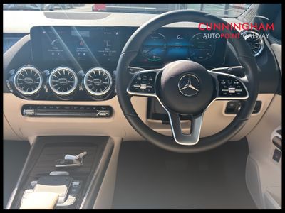 2021 Mercedes-Benz EQA