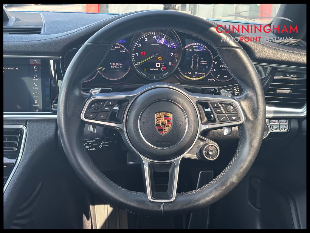 2018 Porsche Panamera