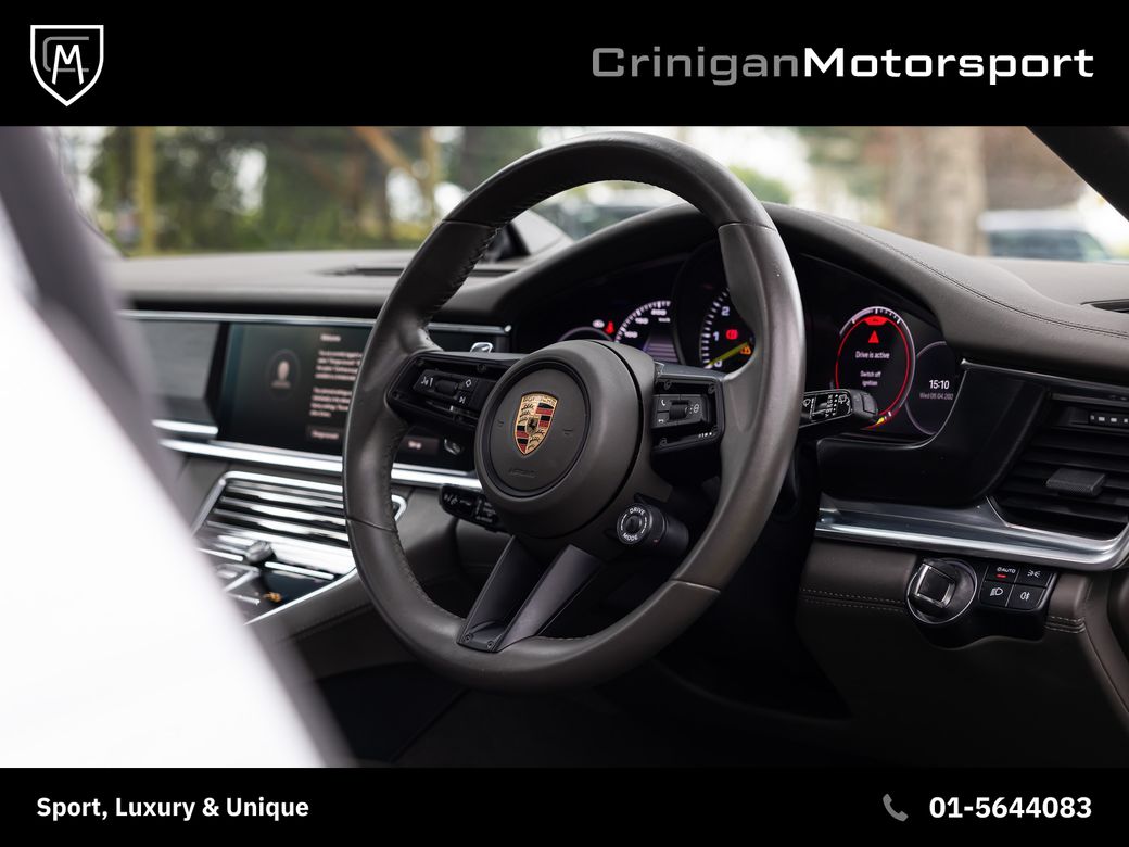 2023 Porsche Panamera