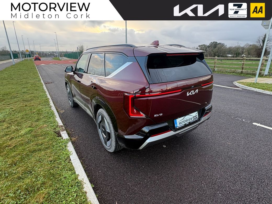2026 Kia EV5