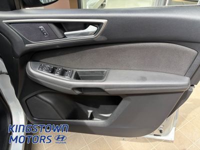 2016 Ford Galaxy