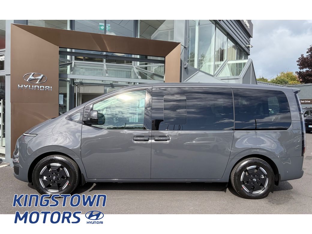 2026 Hyundai Staria