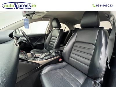 2015 Lexus IS 300h
