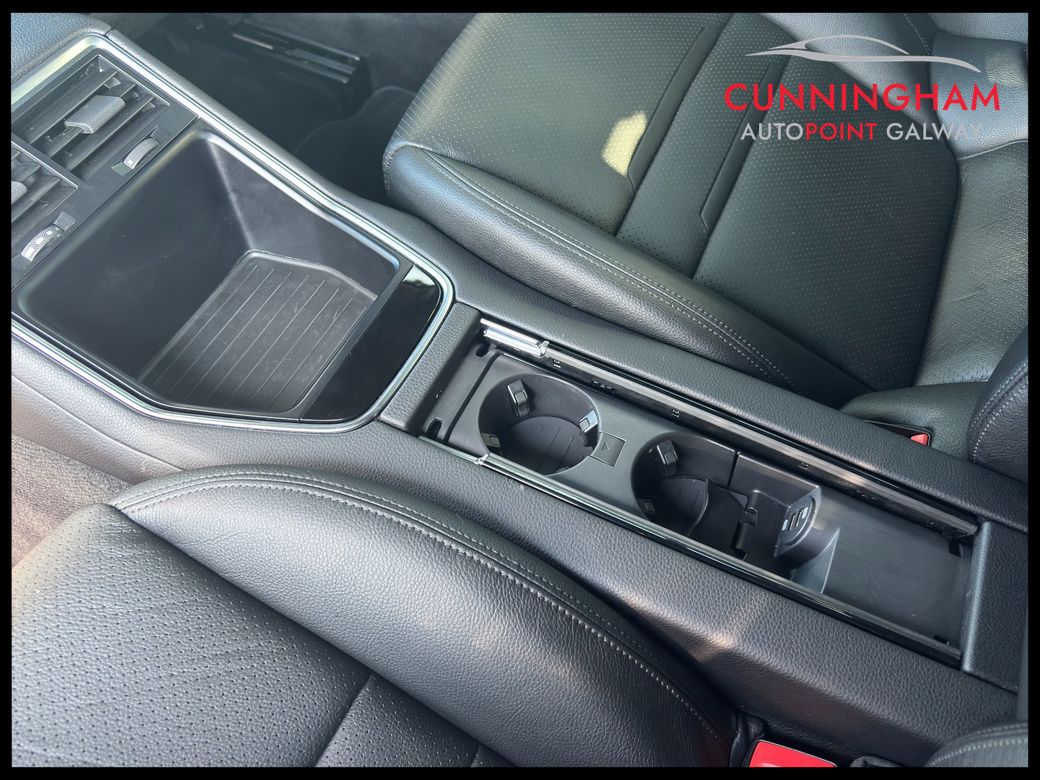 2018 Porsche Panamera