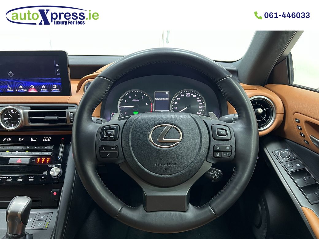 2022 Lexus IS 300h