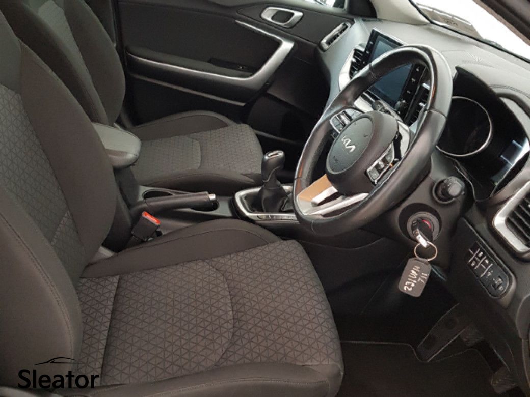 2023 Kia Ceed