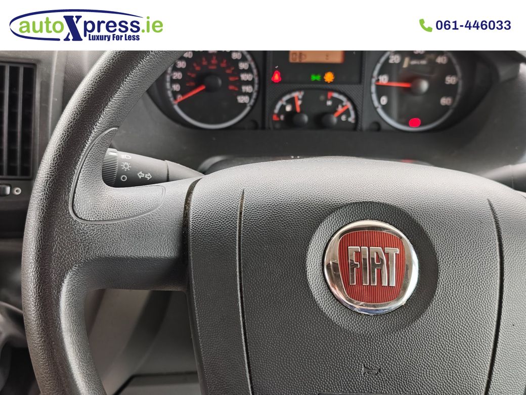 2009 Lunar Motorcaravan