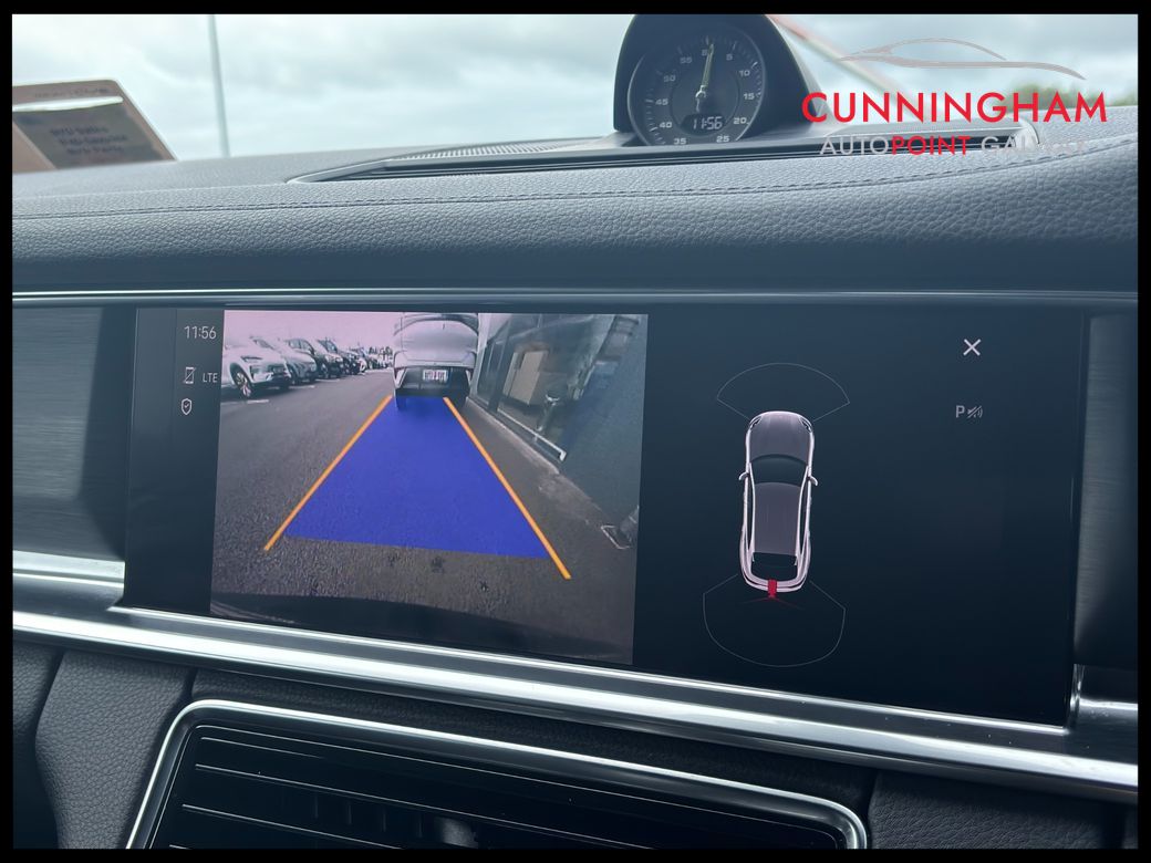 2022 Porsche Panamera