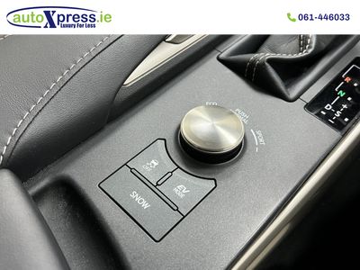 2019 Lexus IS 300h