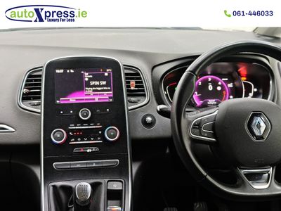 2017 Renault Scenic