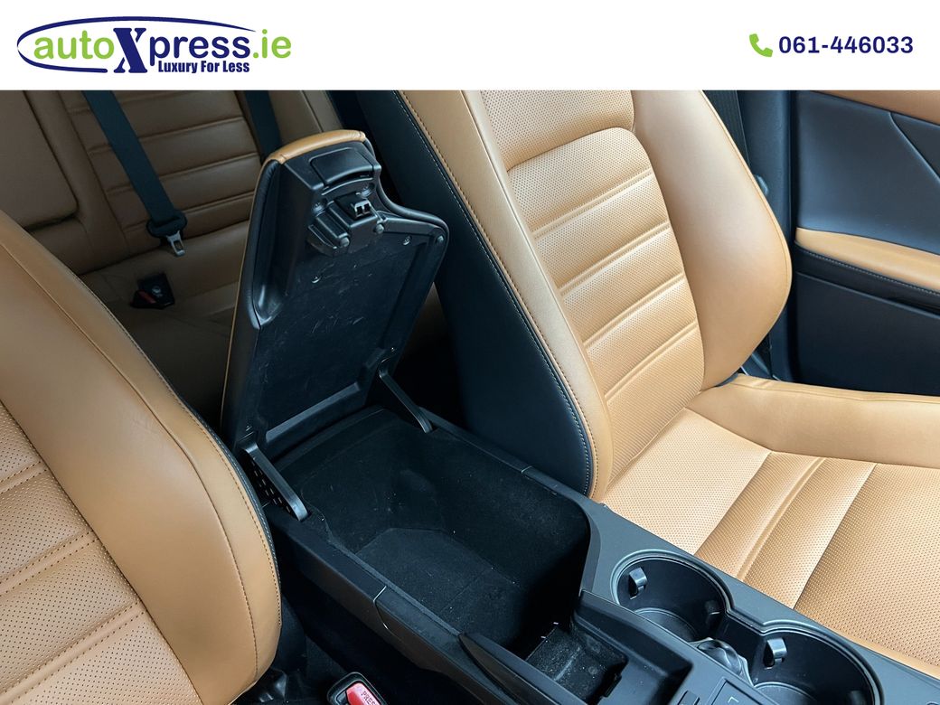 2022 Lexus IS 300h