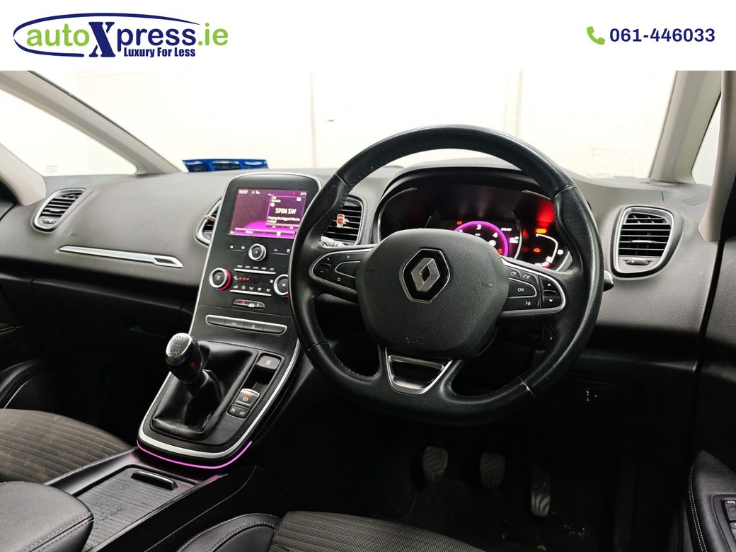 2017 Renault Scenic