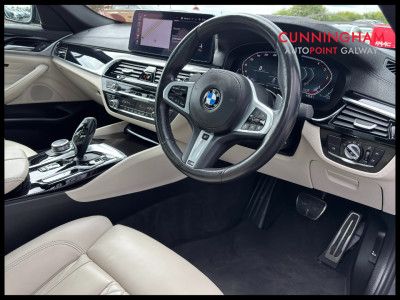 2022 BMW 5 Series