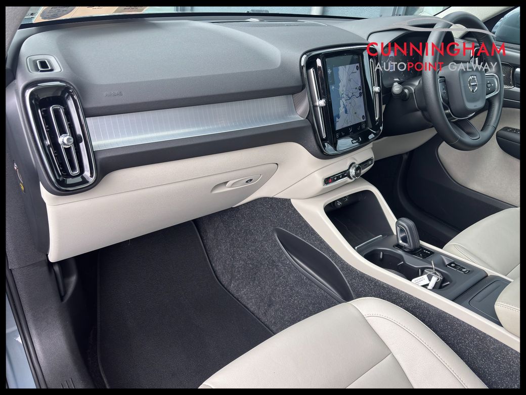 2020 Volvo XC40