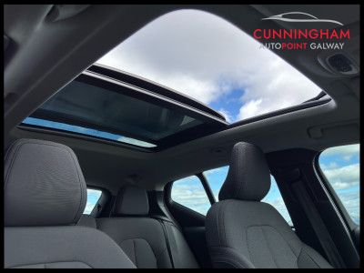 2022 Volvo XC40