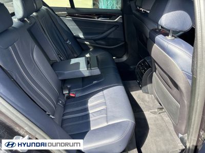 2018 BMW 530