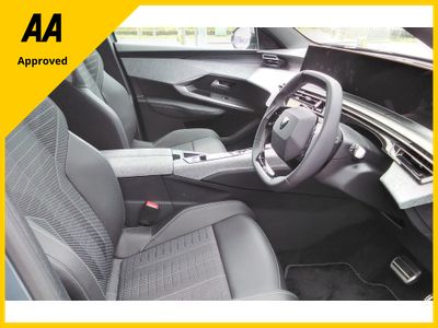 2025 Peugeot 3008
