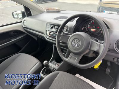 2017 Volkswagen up!