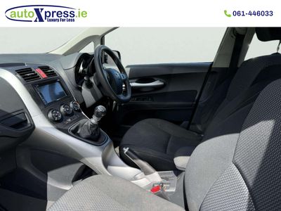 2011 Toyota Auris