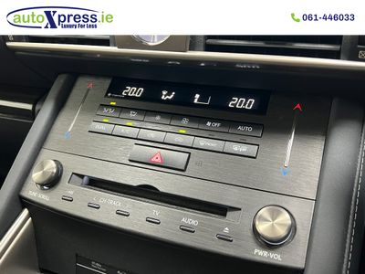 2019 Lexus IS 300h
