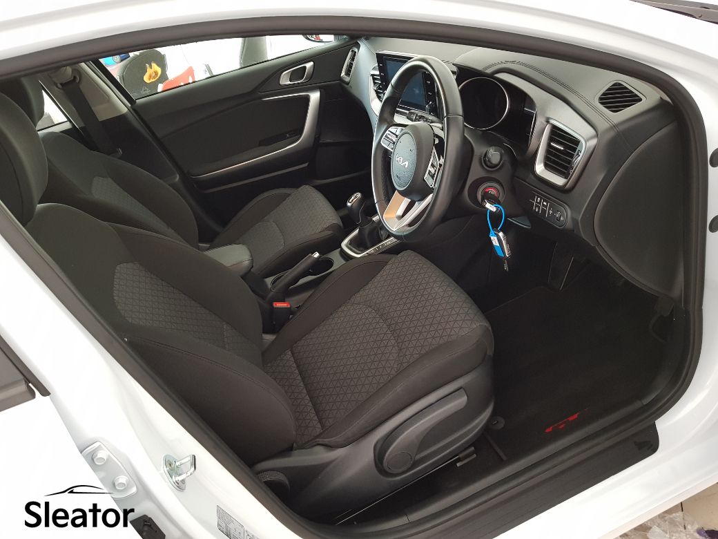 2023 Kia Ceed