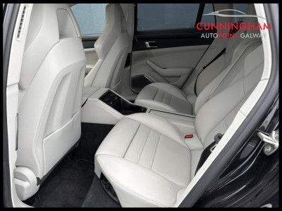 2023 Porsche Panamera