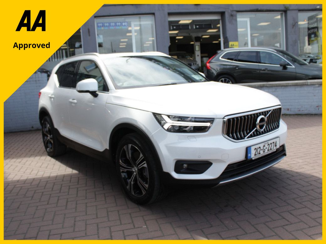2021 Volvo XC40