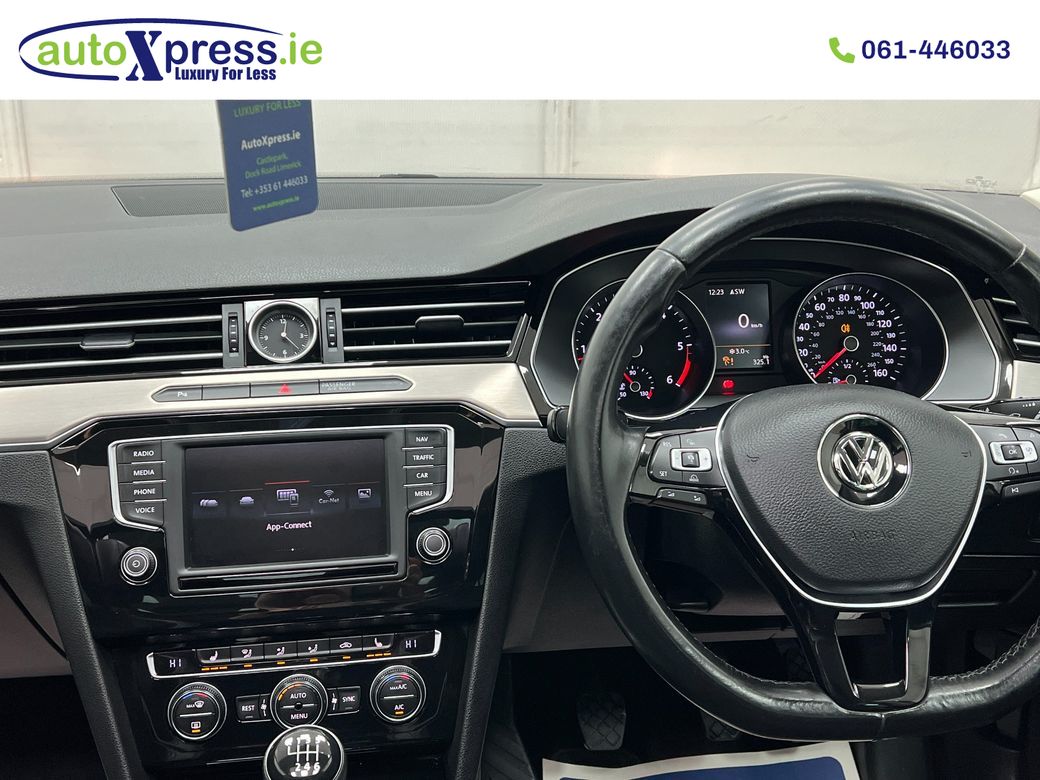 2016 Volkswagen Passat
