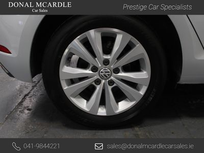 2017 Volkswagen Golf