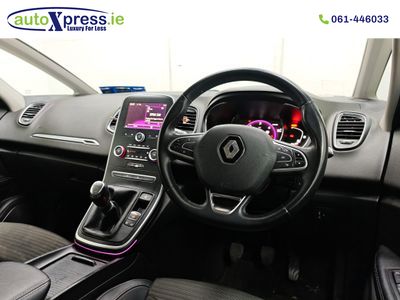 2017 Renault Scenic