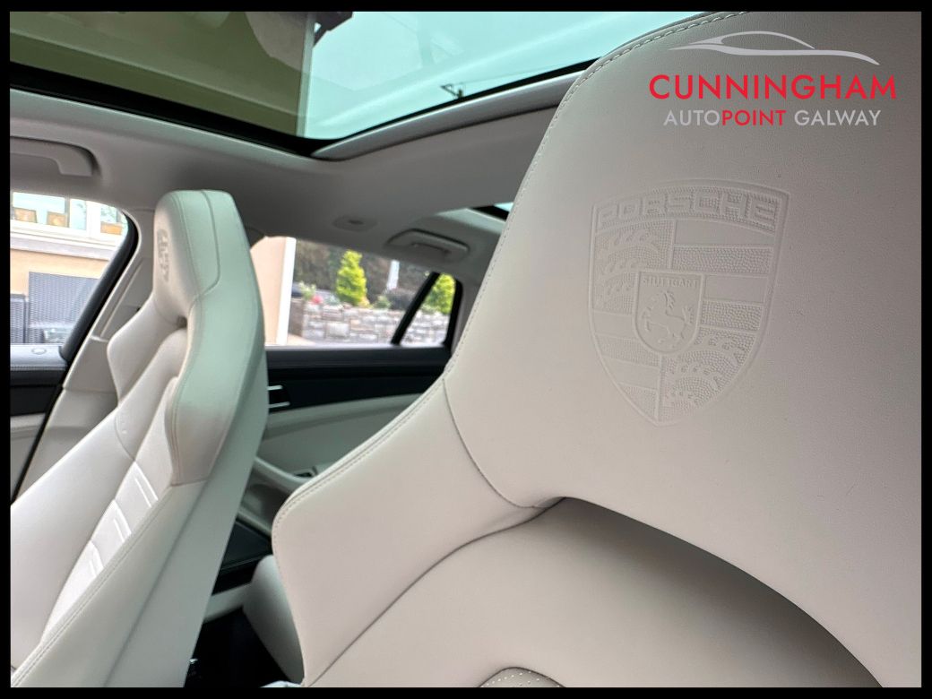 2023 Porsche Panamera