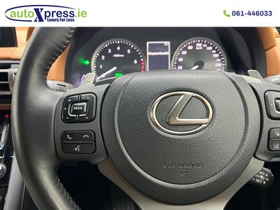 2022 Lexus IS 300h