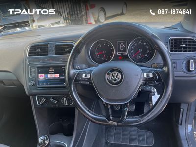 2017 Volkswagen Polo