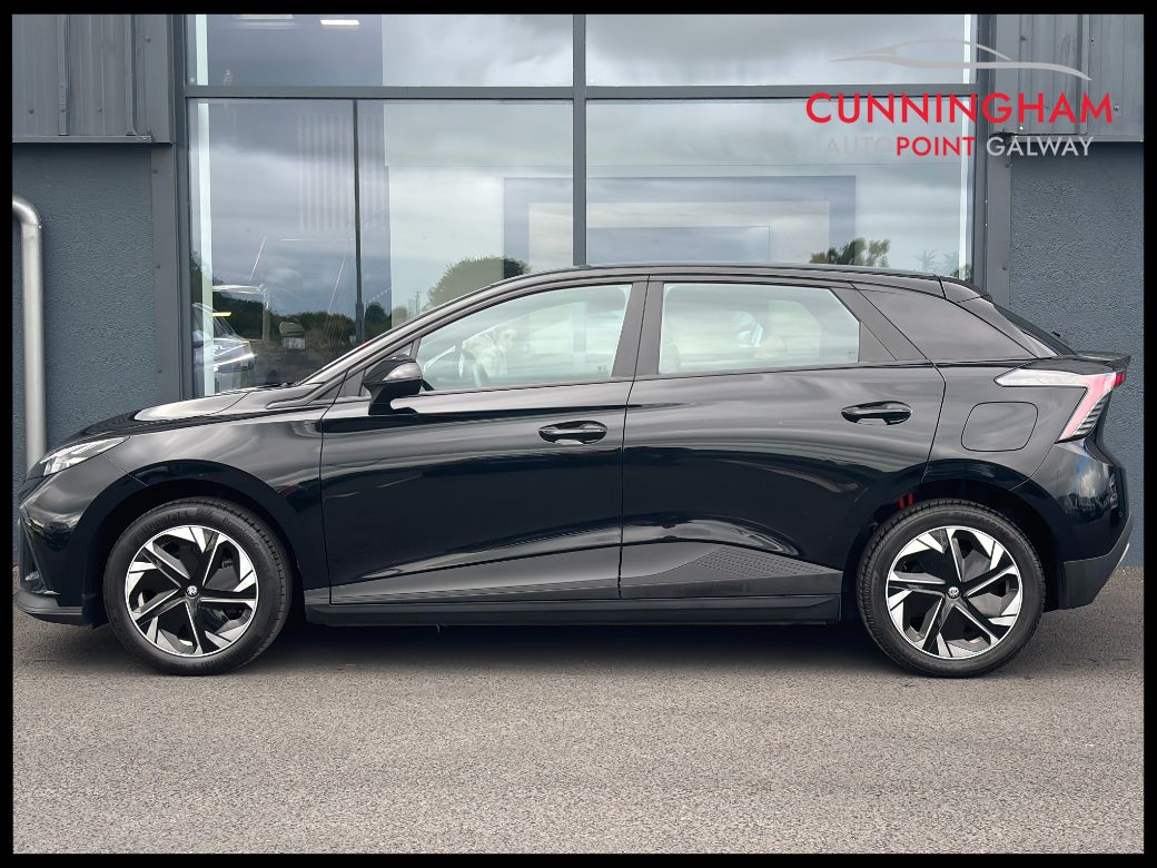 2024 MG 4