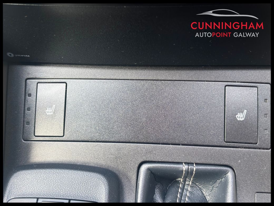 2018 Lexus IS 300h