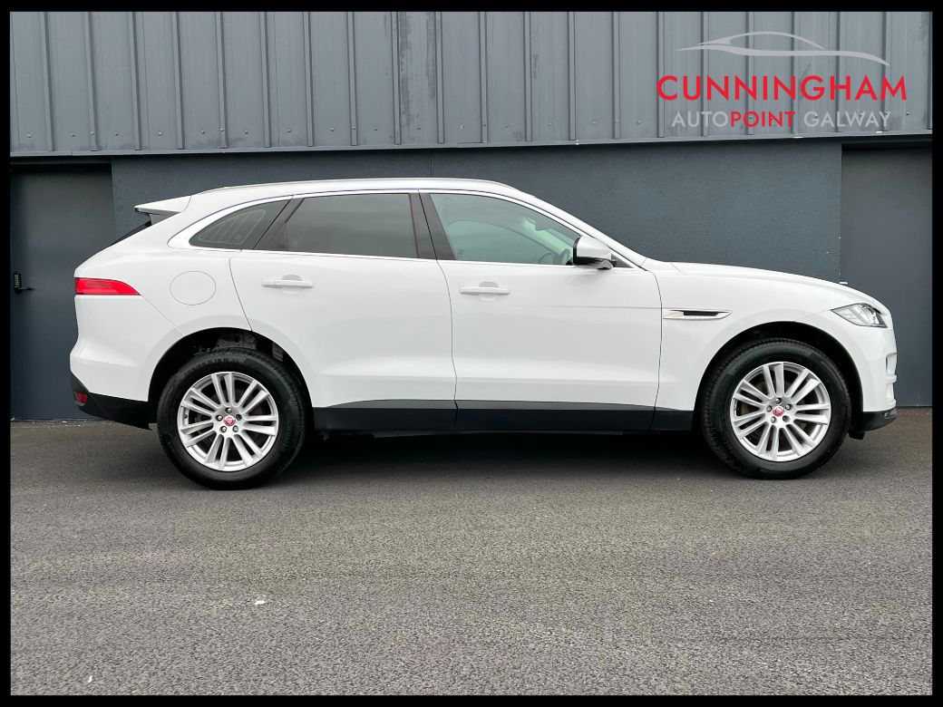2018 Jaguar F-Pace