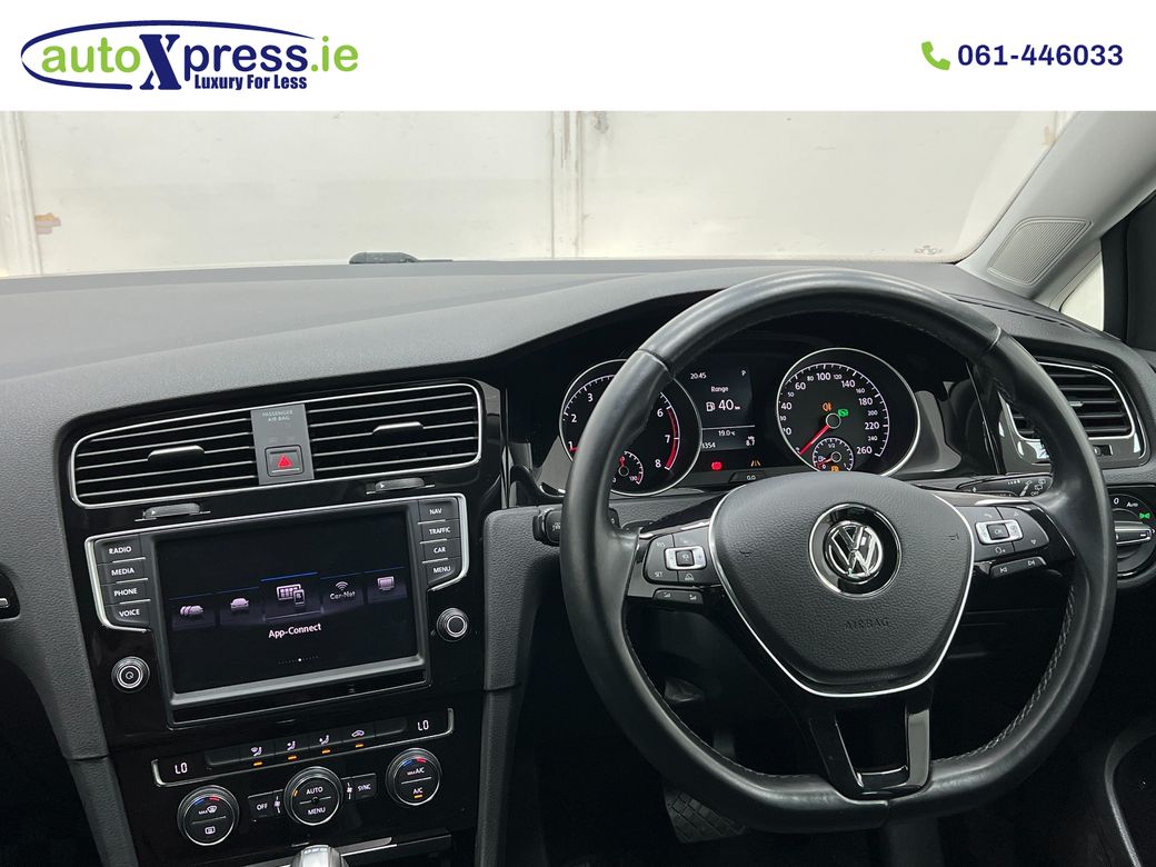 2017 Volkswagen Golf