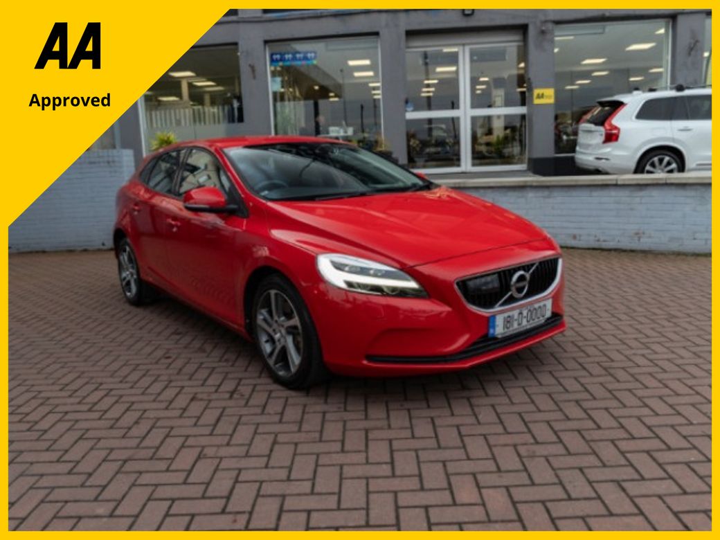 2018 Volvo V40