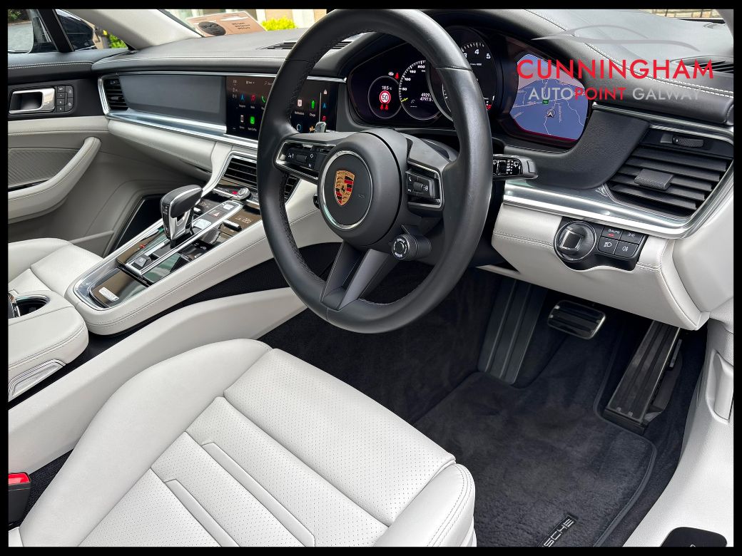 2023 Porsche Panamera