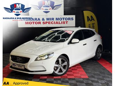 2015 Volvo V40