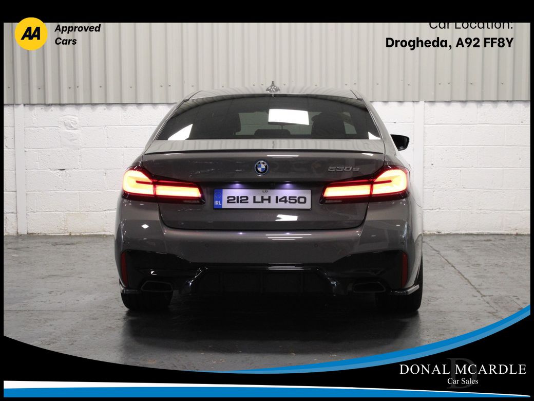 2021 BMW 530