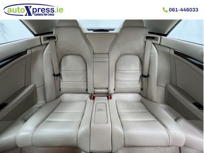 2015 Mercedes-Benz E 220