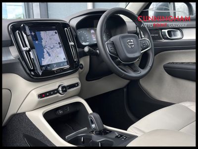 2020 Volvo XC40