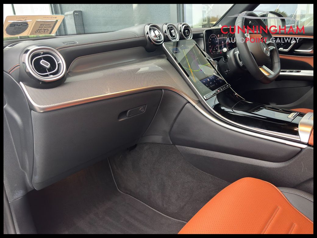 2025 Mercedes-Benz GLC Class