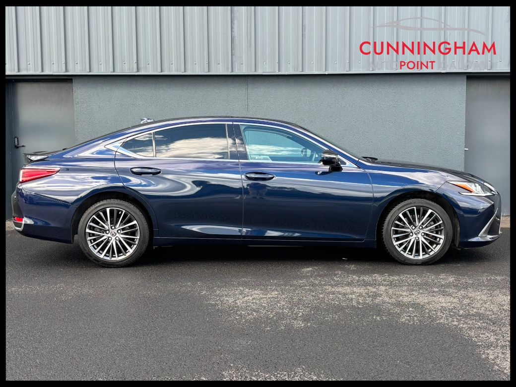 2024 Lexus ES 300h