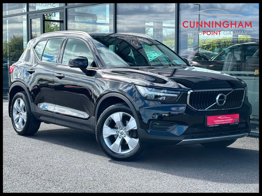 2022 Volvo XC40