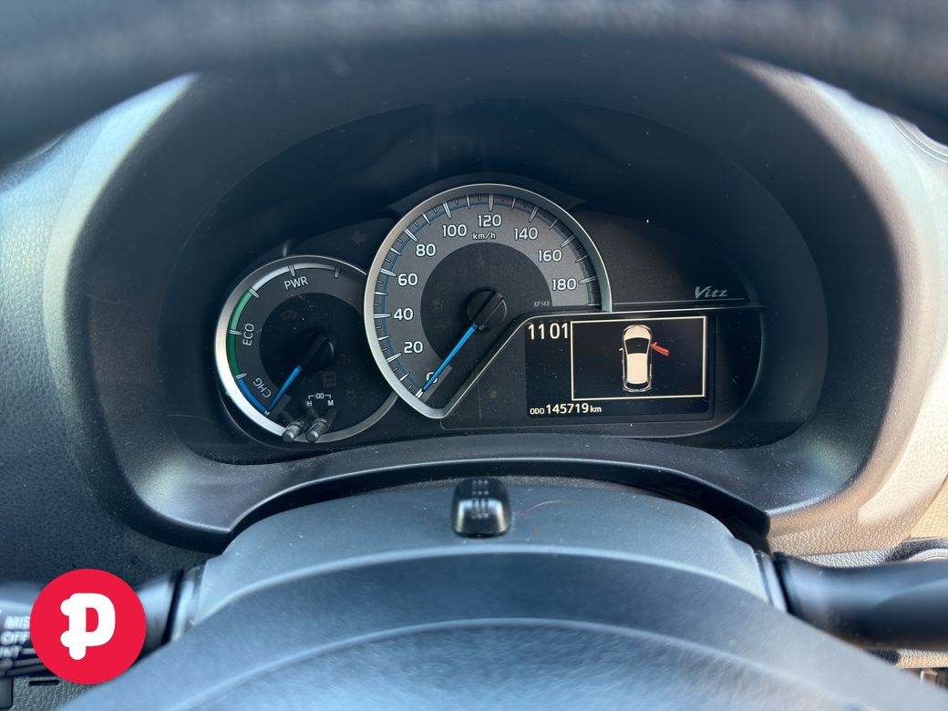 2017 Toyota Vitz
