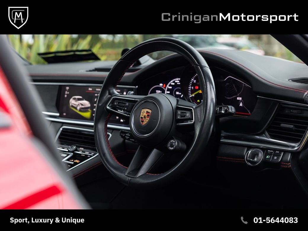 2022 Porsche Panamera