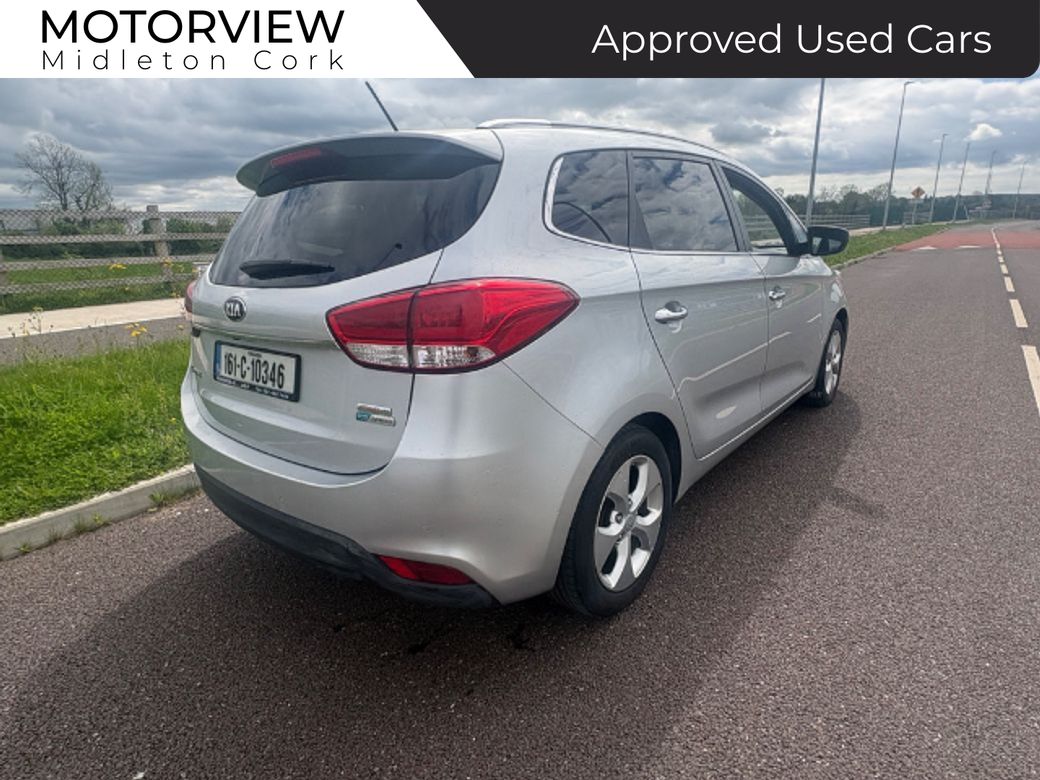 2016 Kia Carens